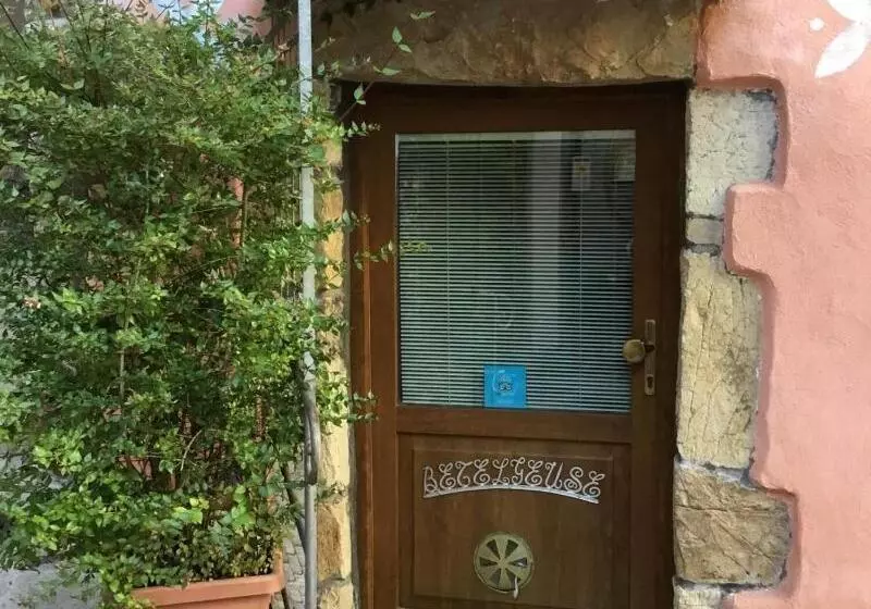 Aamiaismajoitus (B&B) New Arcobaleno Ossegna