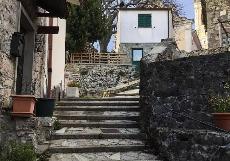 Aamiaismajoitus (B&B) New Arcobaleno Ossegna