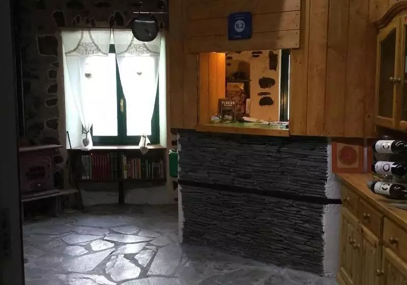 Aamiaismajoitus (B&B) New Arcobaleno Ossegna