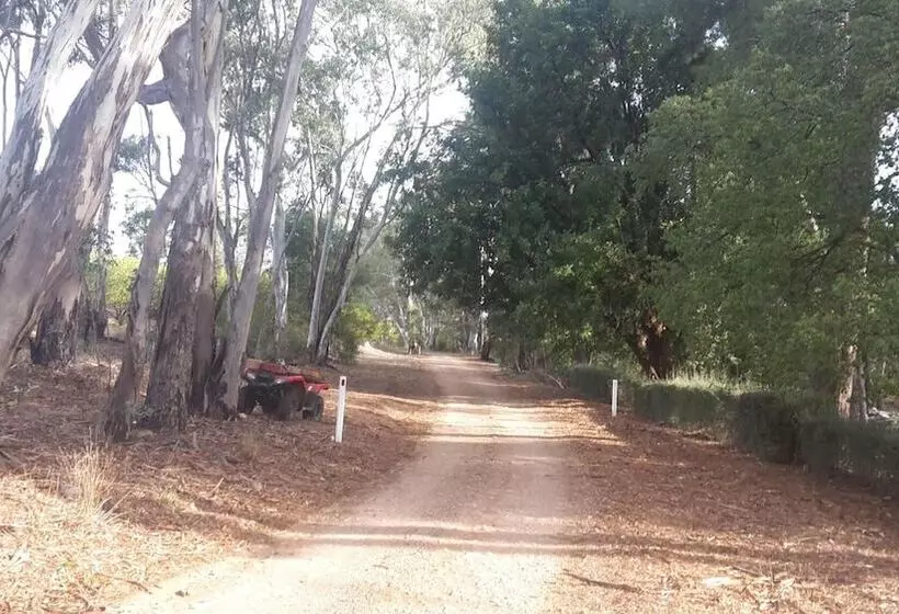 Aamiaismajoitus (B&B) Taralee Orchards