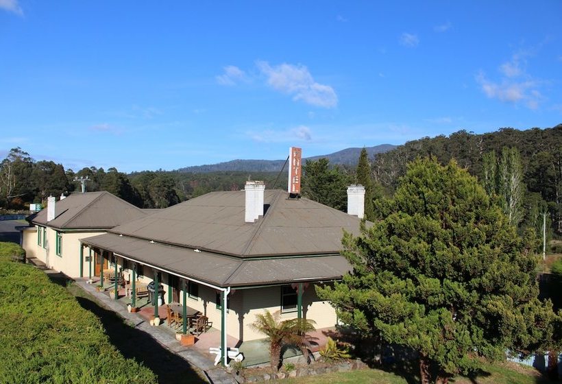 فندق فئة نجمة واحدة The National Park & Pub