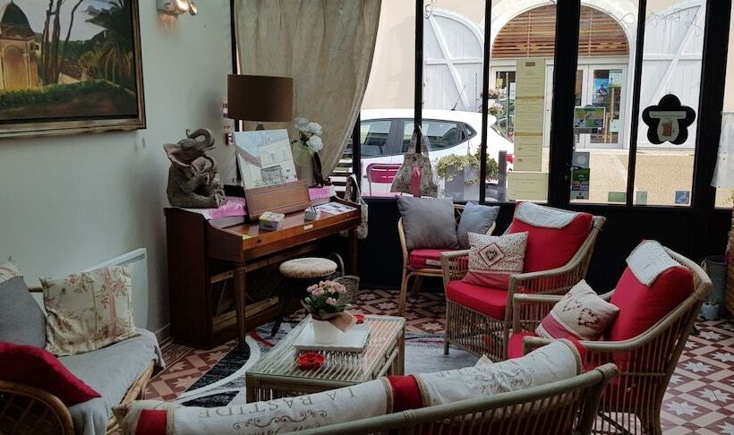 فندق Au Bosquet Fleuri