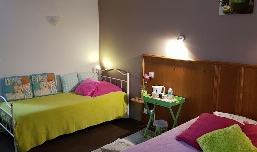 فندق Au Bosquet Fleuri