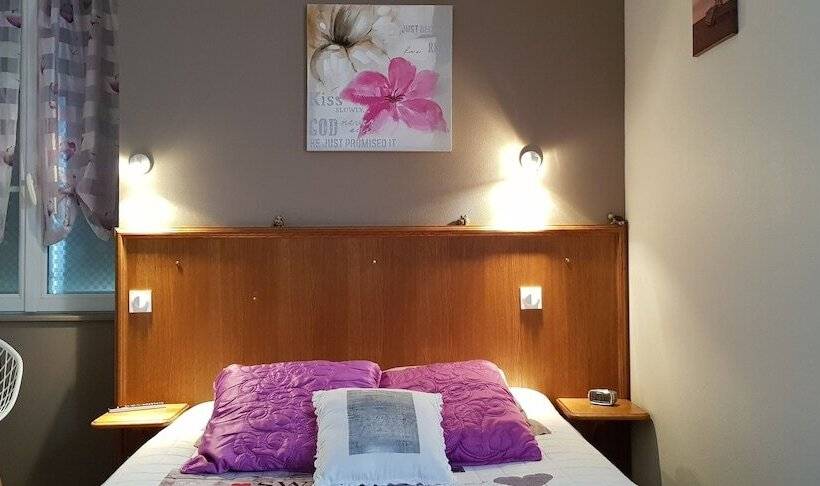 فندق Au Bosquet Fleuri