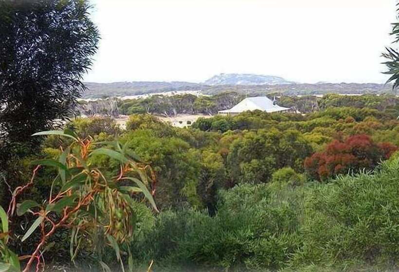 בית מלון כפרי Flour Cask Bay Retreat