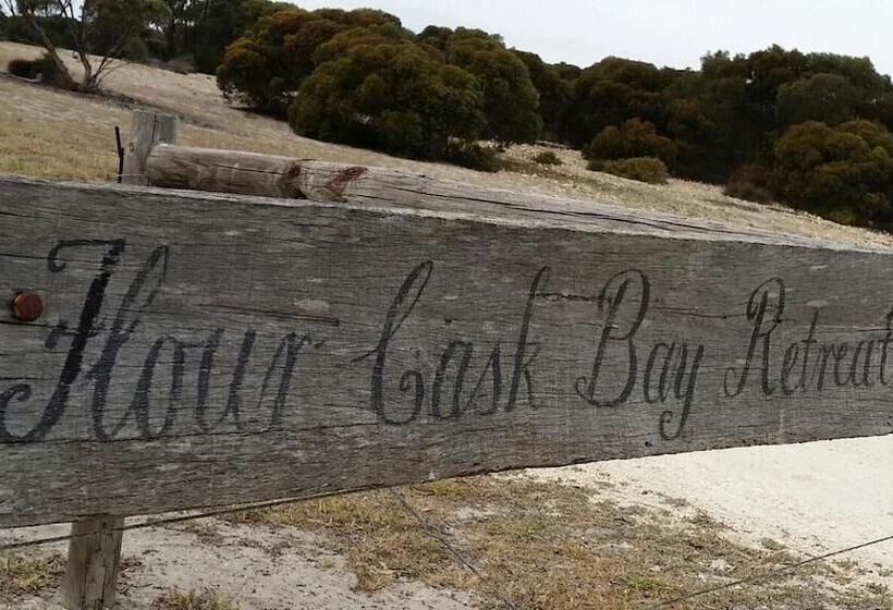 בית מלון כפרי Flour Cask Bay Retreat