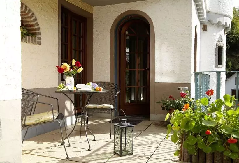 Hotelli Haus Kylltal