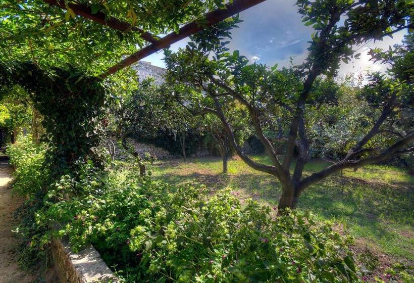 فندق ريفى Casale Del Forno