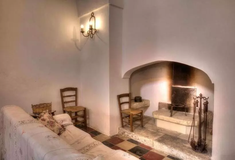 田舎風ホテル Casale Del Forno