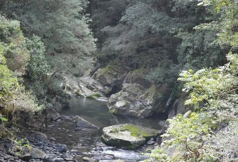 Hotelli Salisbury Lodges