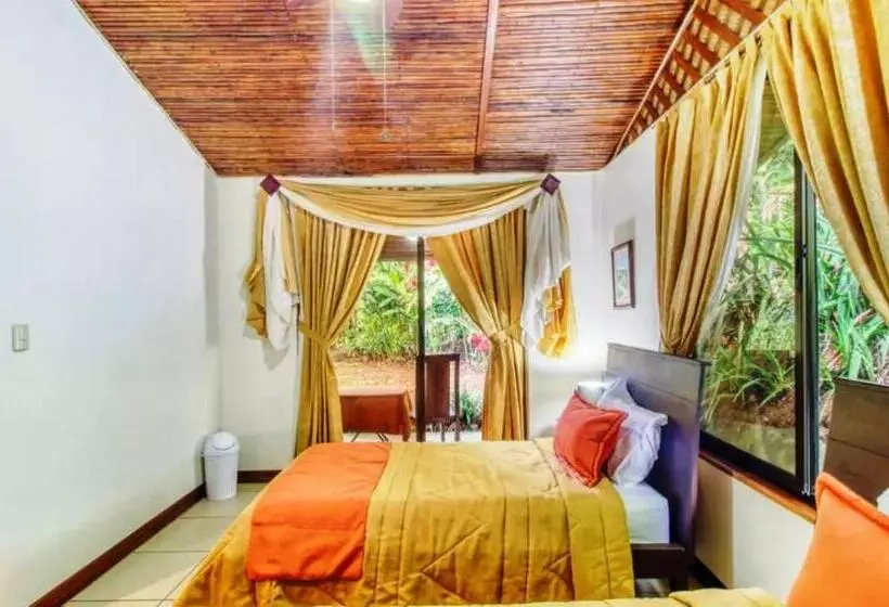 Hotelli San Rafael Ecolodge