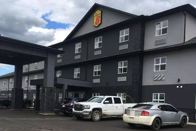 Hotelli Super 8 By Wyndham Hardisty