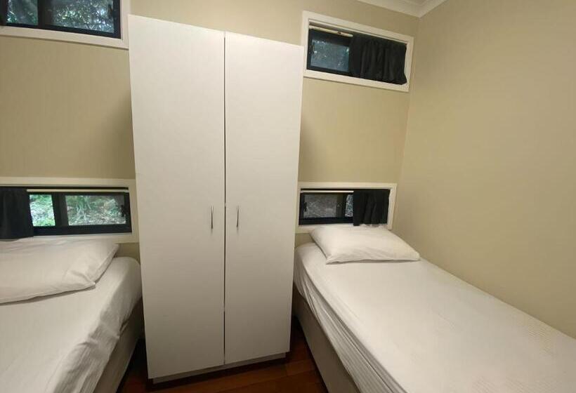 酒店 Tiona Holiday Park