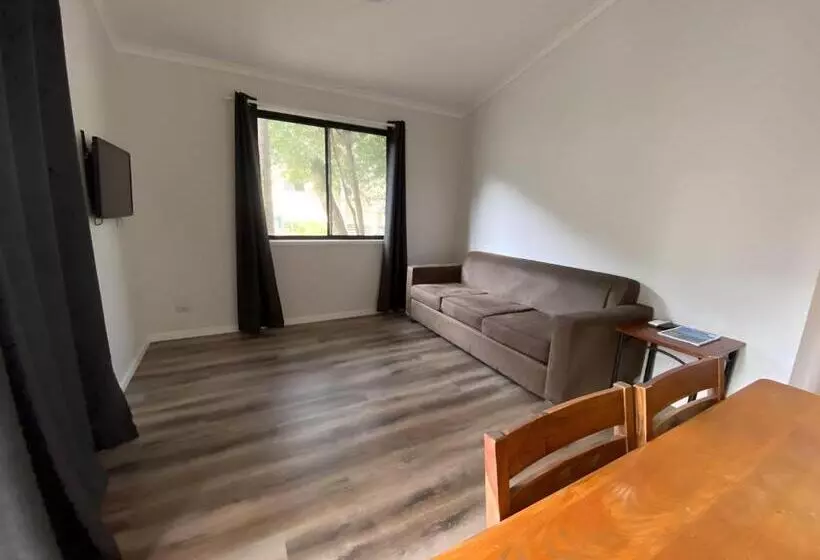 Hotelli Tiona Holiday Park