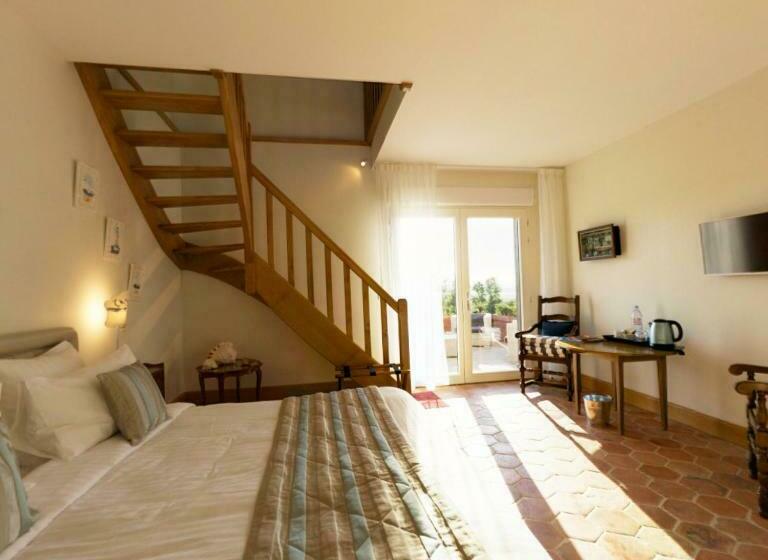 펜션 B&b Le Clos Du Phare   En Campagne