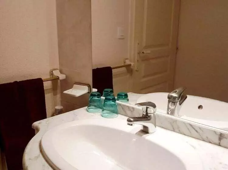 ペンション Domaine De Potofayol