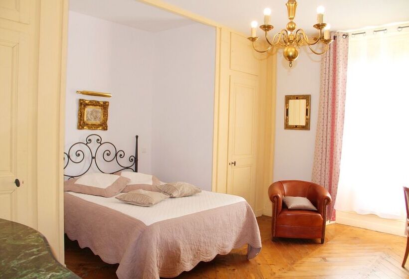 بنسيون Domaine De Syam