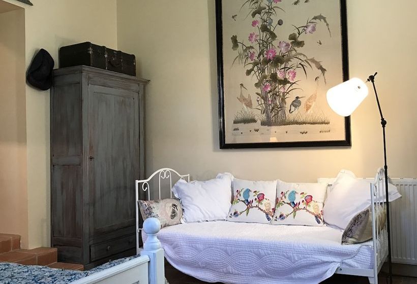 بنسيون Le Clos Du Mûrier