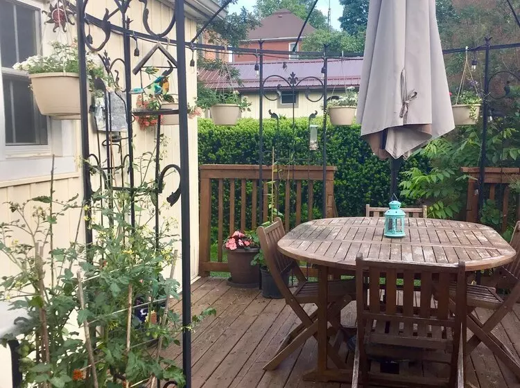 The Butter Barn Bed & Breakfast