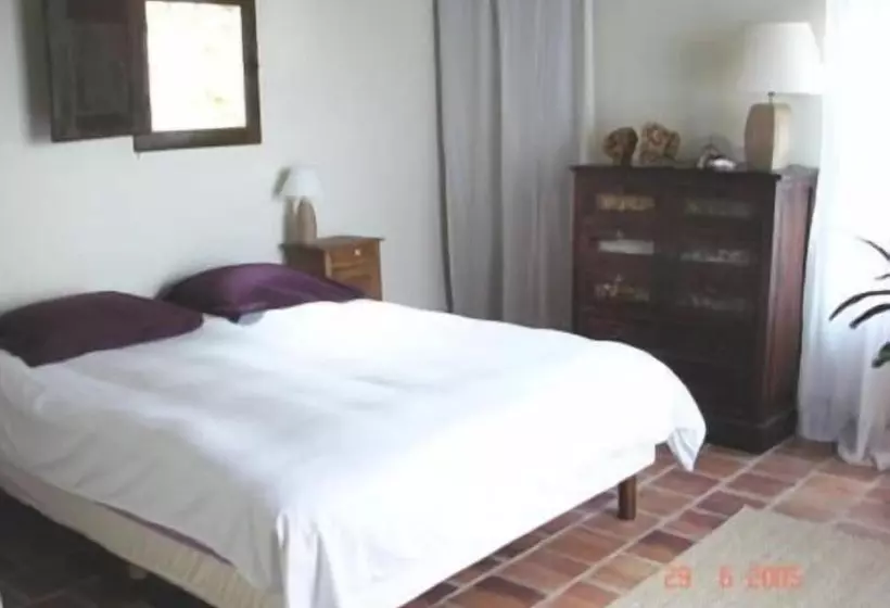 Aamiaismajoitus (B&B) Domaine De La Gaucherie