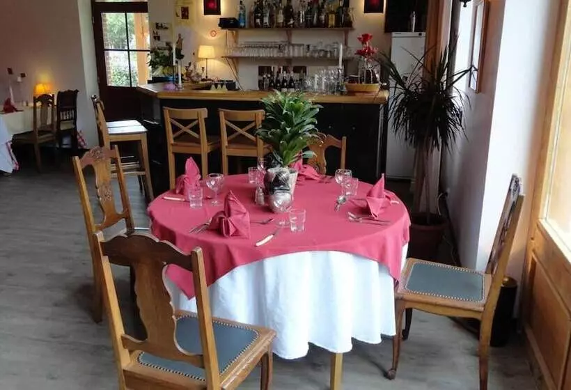 Aamiaismajoitus (B&B) Domaine De La Gaucherie