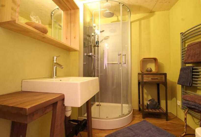 مبيت وإفطار Elément Terre