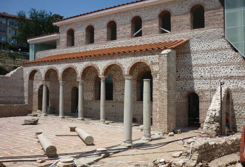 مبيت وإفطار Guestrooms Struma Dolinata