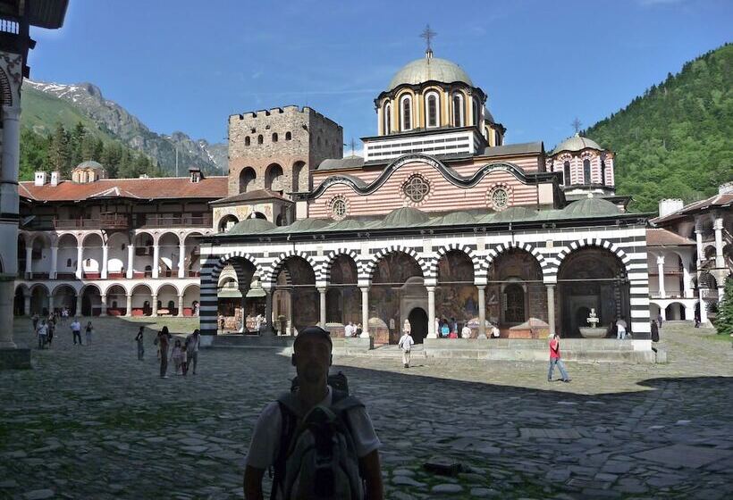 مبيت وإفطار Guestrooms Struma Dolinata