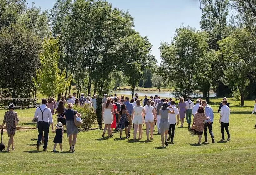 Aamiaismajoitus (B&B) Maison De Jean