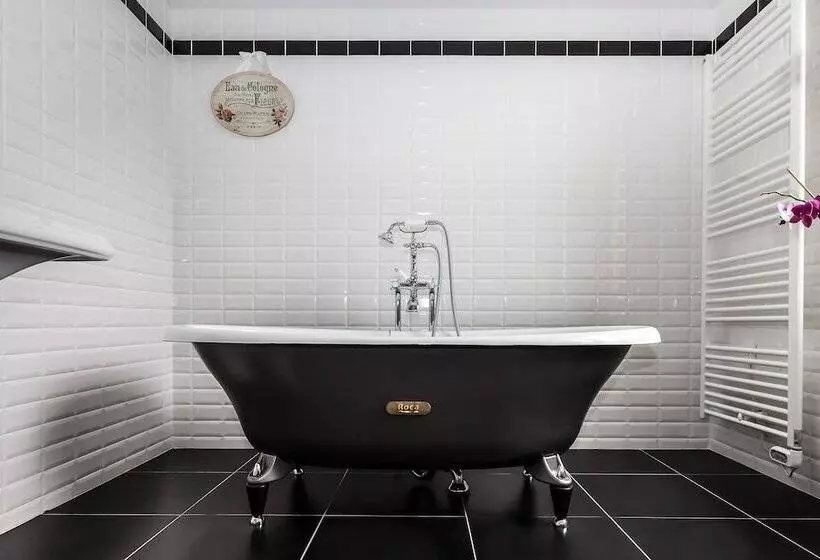 Aamiaismajoitus (B&B) Maison De Jean