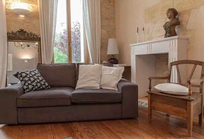 Aamiaismajoitus (B&B) Maison De Jean