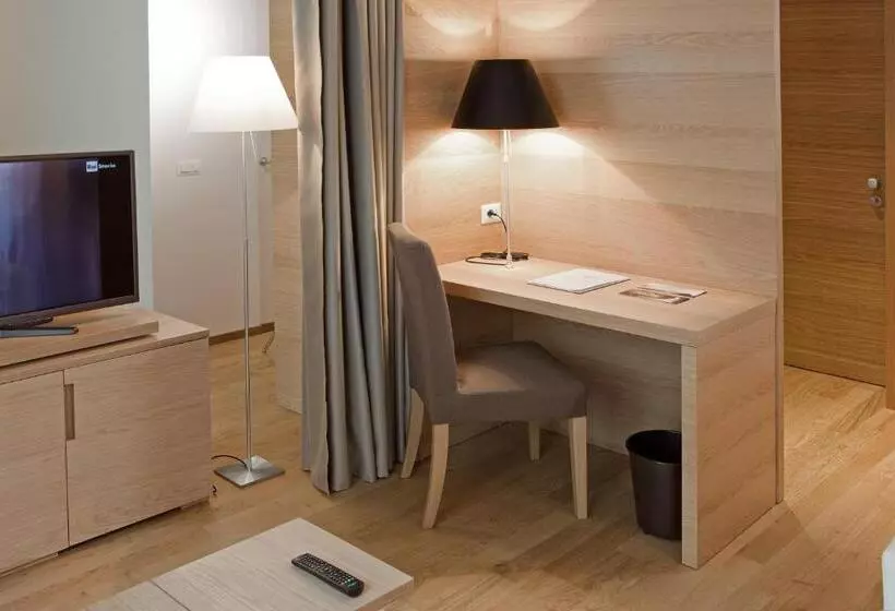 Hostelli Terme Di Acquasanta Hotel Italia & Spa