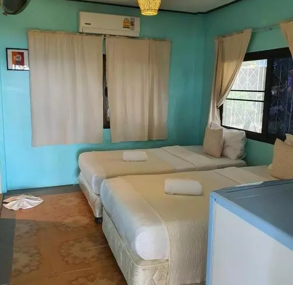 هتل Blue Bay Bungalow
