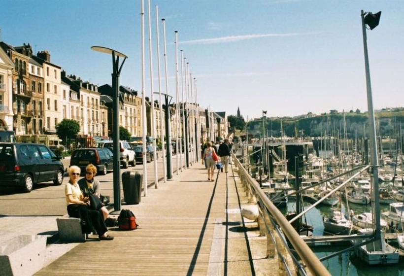 Отель Camping Le Marqueval