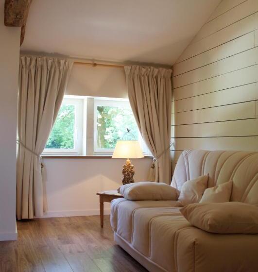 호텔 Clos De La Court D Aron