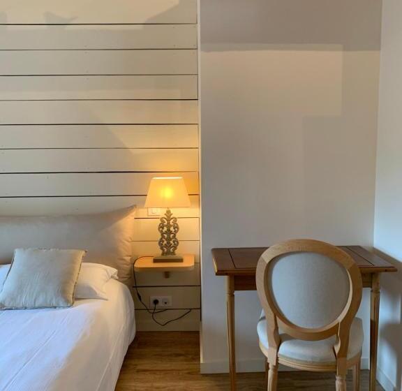 호텔 Clos De La Court D Aron