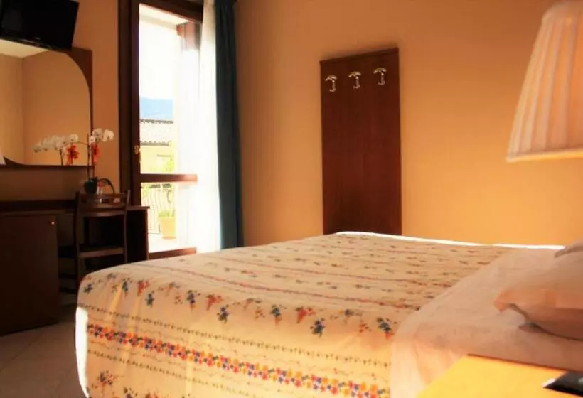 Hotelli Italia Risorta