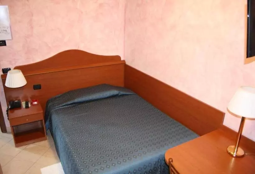 Hotelli Italia Risorta