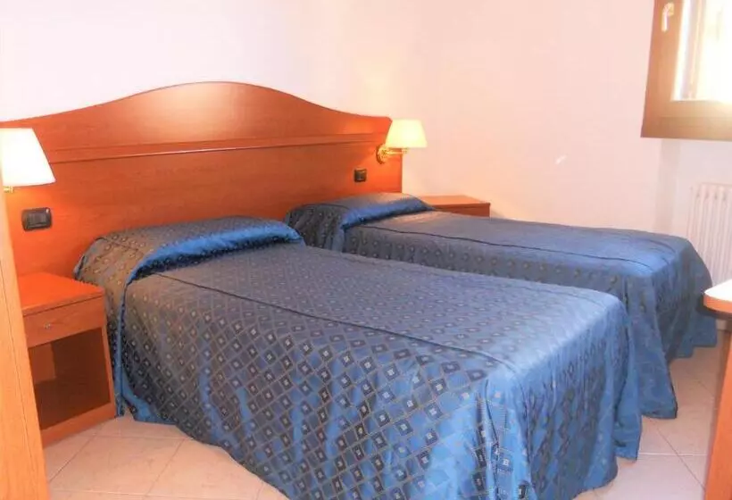 Hotelli Italia Risorta