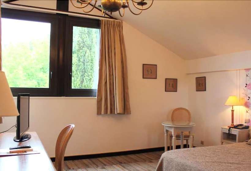 فندق Les Trois Soleils