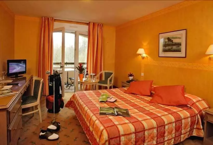 Hotelli Les Trois Soleils