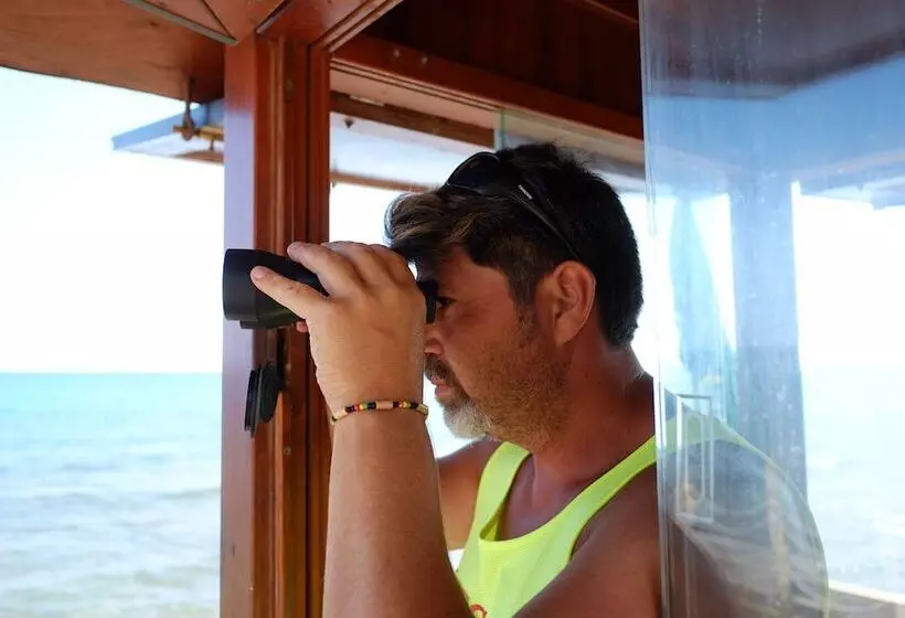 Hotelli Playa Montroig Camping Resort