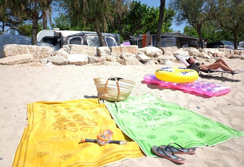 Отель Playa Montroig Camping Resort