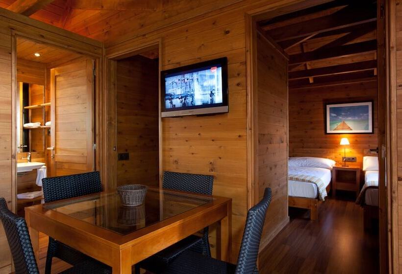 Отель Playa Montroig Camping Resort