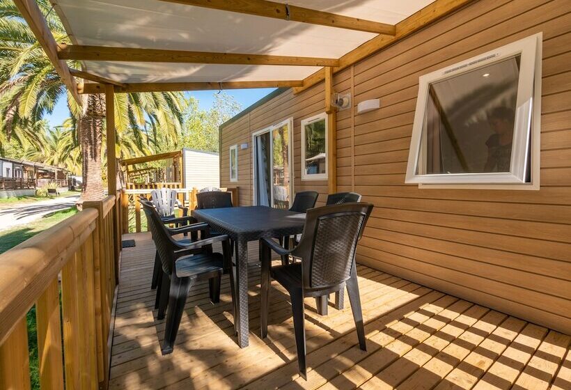 Отель Playa Montroig Camping Resort