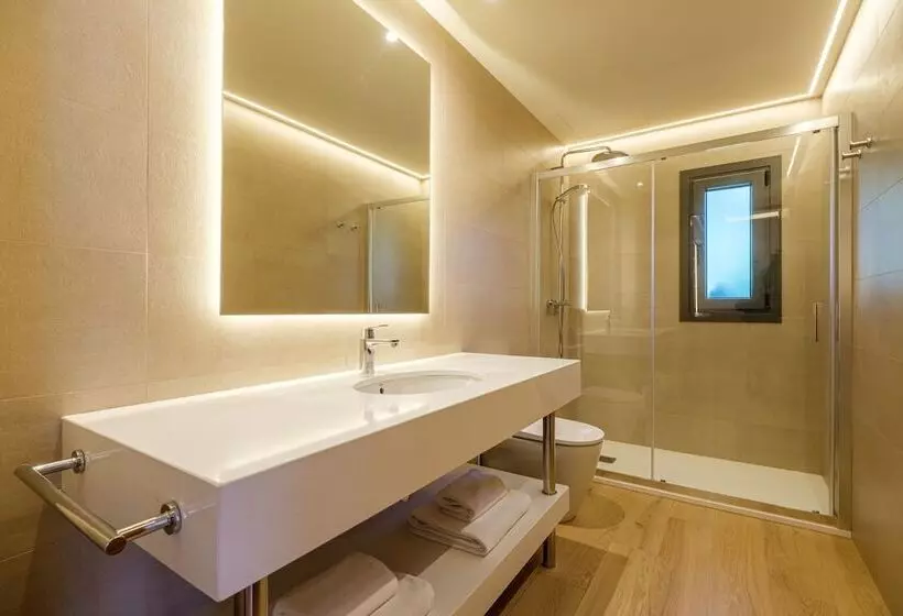 Hotelli Playa Montroig Camping Resort