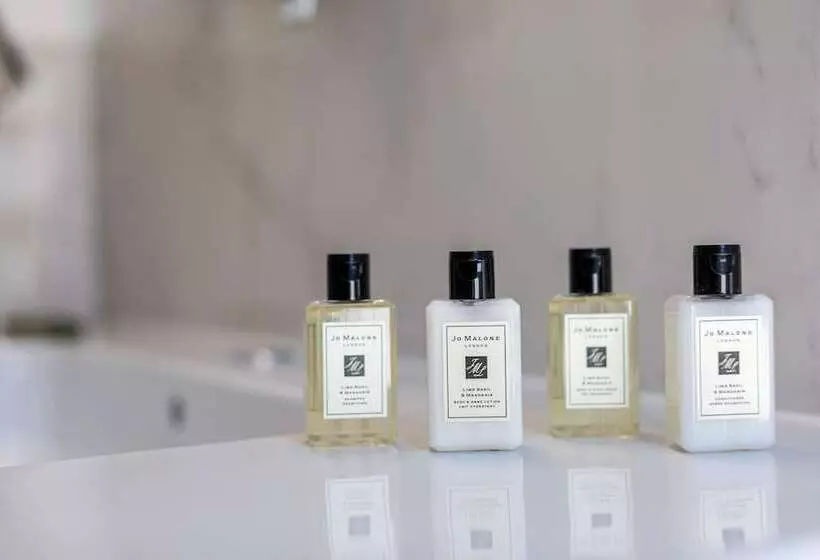 هتل & Resort Isola