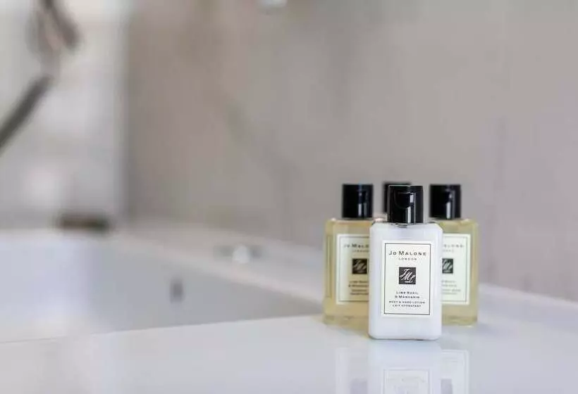 هتل & Resort Isola