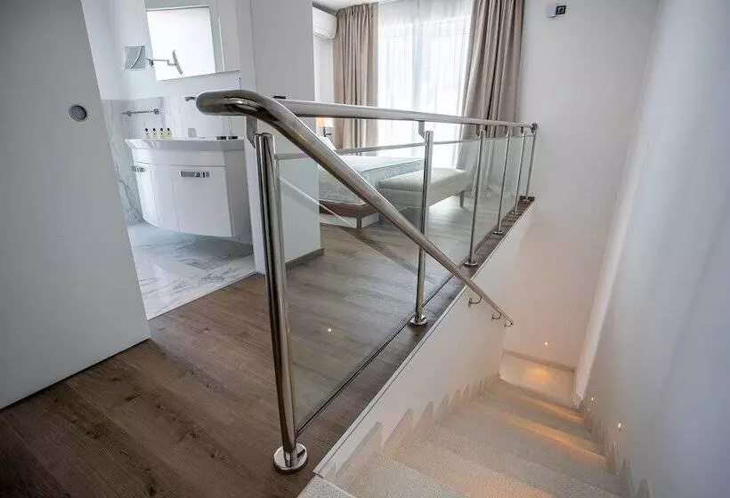 هتل & Resort Isola