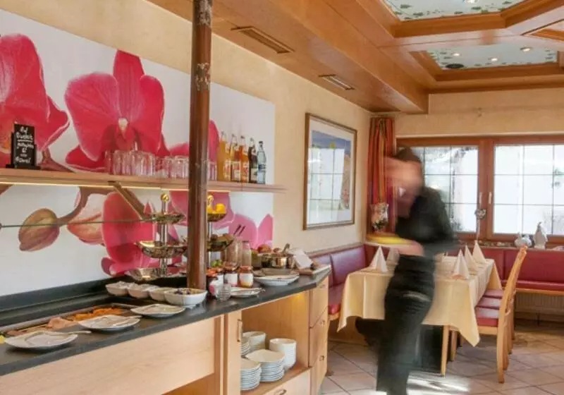 Hotelli Restaurant Hirsch